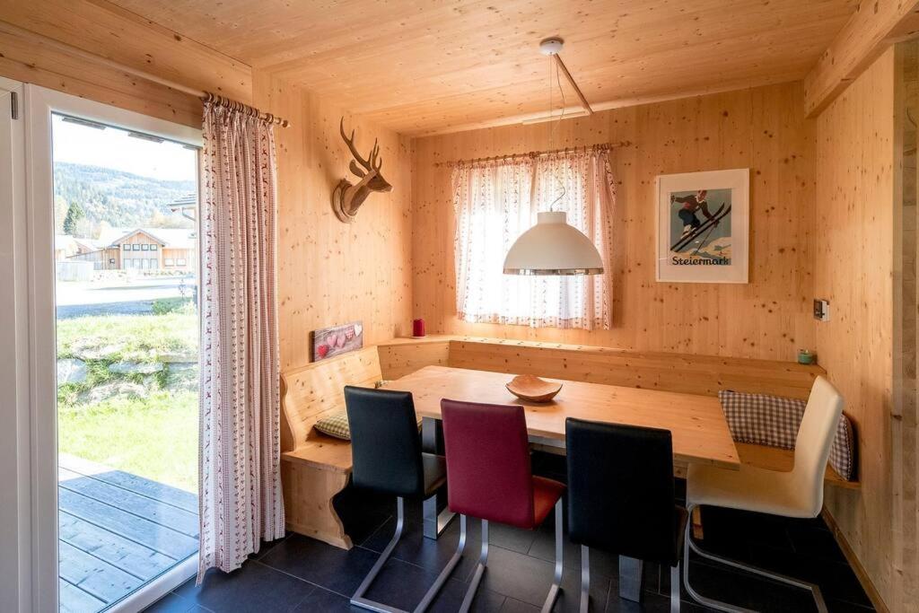 Chalet Murau: Luxurious 5 Star Chalet In Ski Area Kreischberg Bagian luar foto
